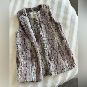 Dylan faux fur vest, size XS. In perfect condition.